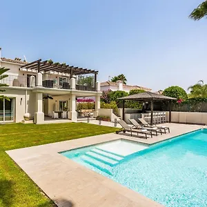 New Zacaluca Pool Sauna & Gym - Happy Villa Marbella