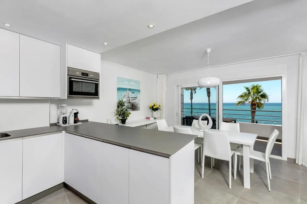 Luna Beach Marbella Apartment